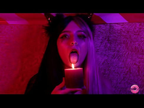 ❤️ Ástríðufullt blowjob frá Sexy Succubus með munnfyllingu ❌ Bara klám hjá okkur ❌